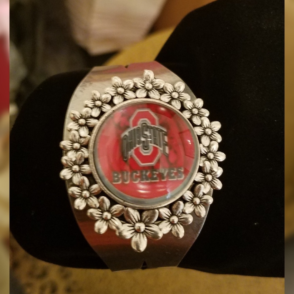 Ohio state Buckeyes cuff bracelet